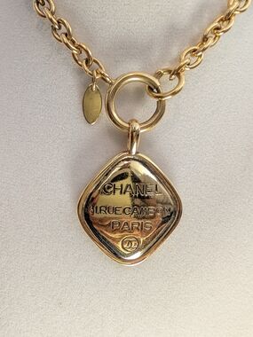 CHANEL Vintage Gold-Tone Rue Cambon Paris Pendant Necklace